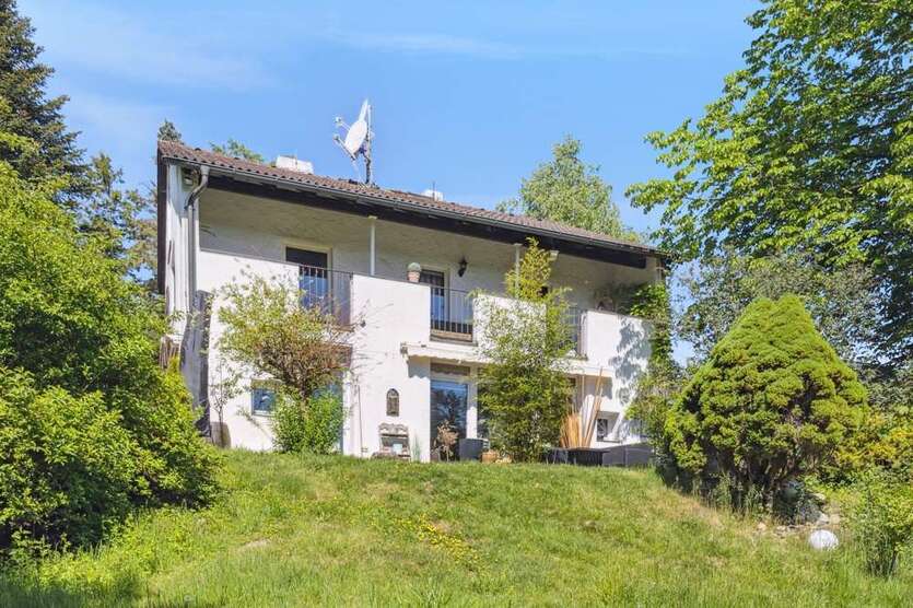 Haus zum Kaufen in Icking Walchstadt 1.300.000 € 248 m²