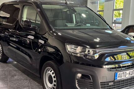 Fiat Doblo 213.891 km 9.800 € München 81829