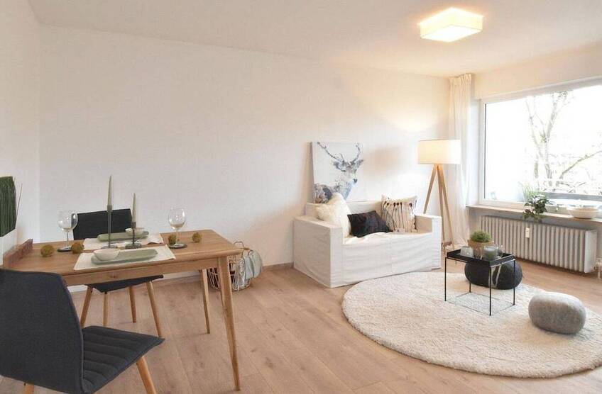 Stilvoll wohnen in Baldham - FRISCH SANIERT, 3 Zi in Baldham, hell und neu, sofort frei