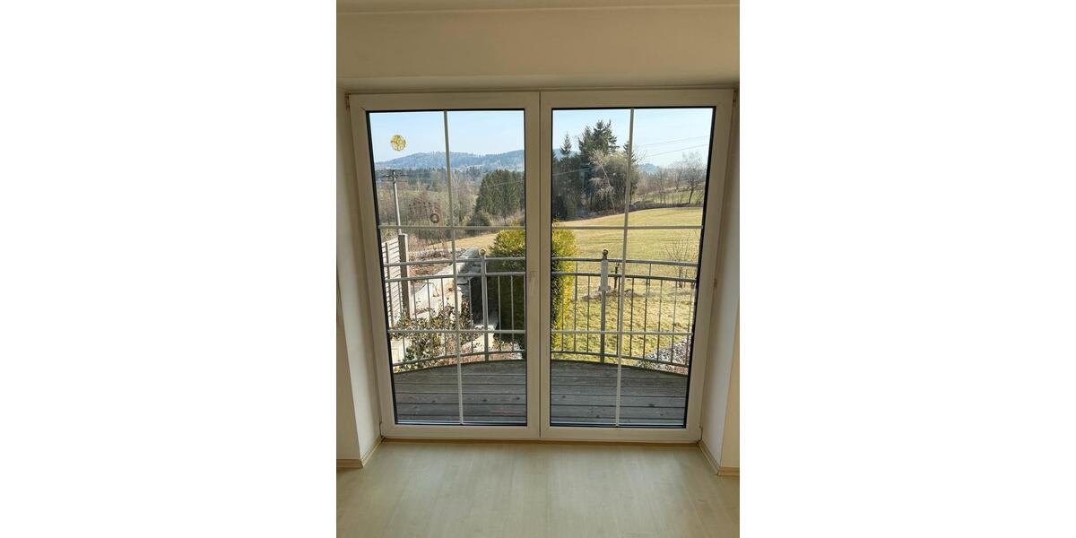 Doppelhaushälfte München Schwabing-Freimann - 6.5 Zimmer, 125 m&sup2;, 1.290&euro; | Angebot:25590829