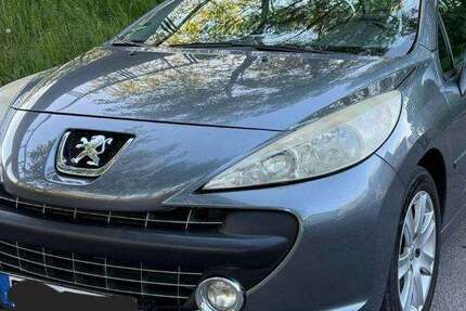 Peugeot 207 159.000 km 2.900 &euro; Olching, St 82140