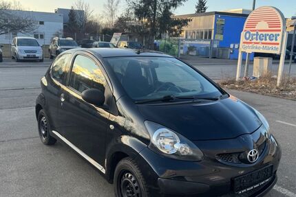 Toyota Aygo (X) 71.000 km 2.500 &euro; Fürstenfeldbruck 82256
