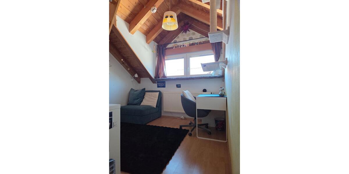 Dachgeschoßwohnung Putzbrunn - 4 Zimmer, 93 m&sup2;, 595.000&euro; | Angebot:27077090