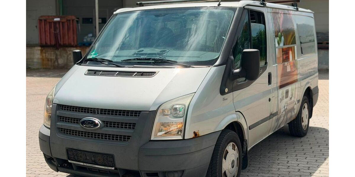 Ford Transit 203.000 km 2.950 &euro; Hohenbrunn 85662