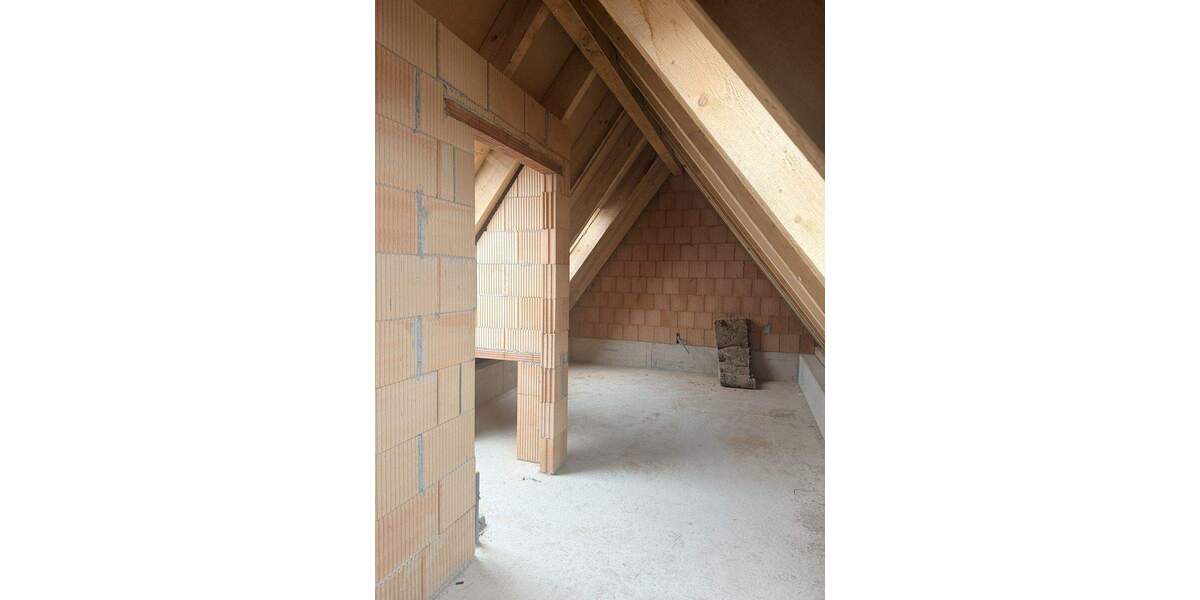 Gestalten Sie Ihr Traumhaus in einer der Top Lagen Ismanings am Isarhochufer als Ausbauhaus. 5 zimmer