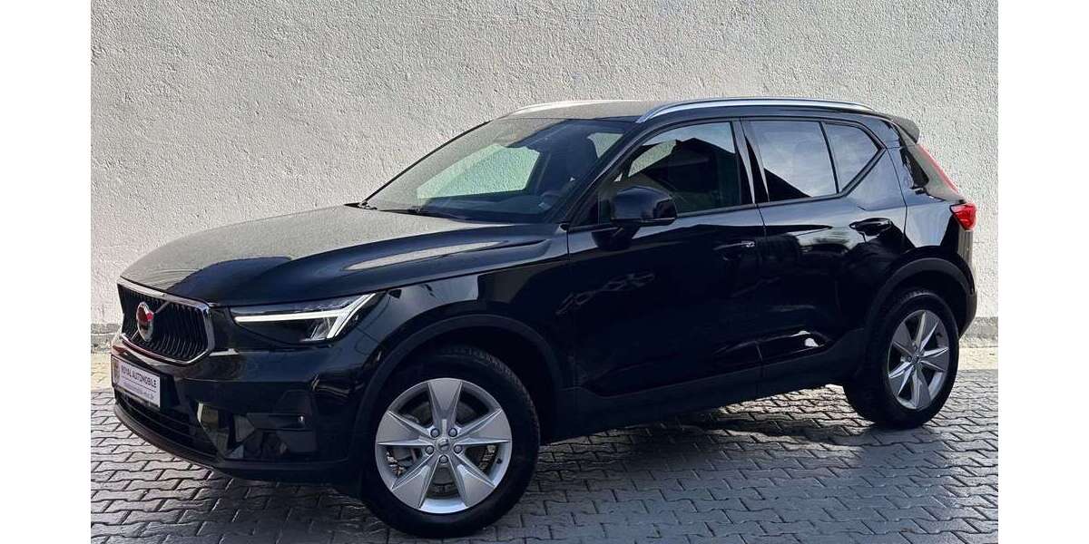 Volvo XC40 14.000 km 33.990 &euro; München 81243