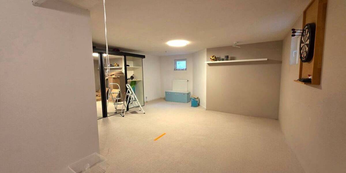 Doppelhaushälfte München Pasing-Obermenzing - 6 Zimmer, 140 m&sup2;, 2.100&euro; | Angebot:25999055