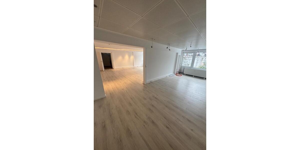 Gewerbeobjekt Planegg - 750&euro; | Angebot:25856017