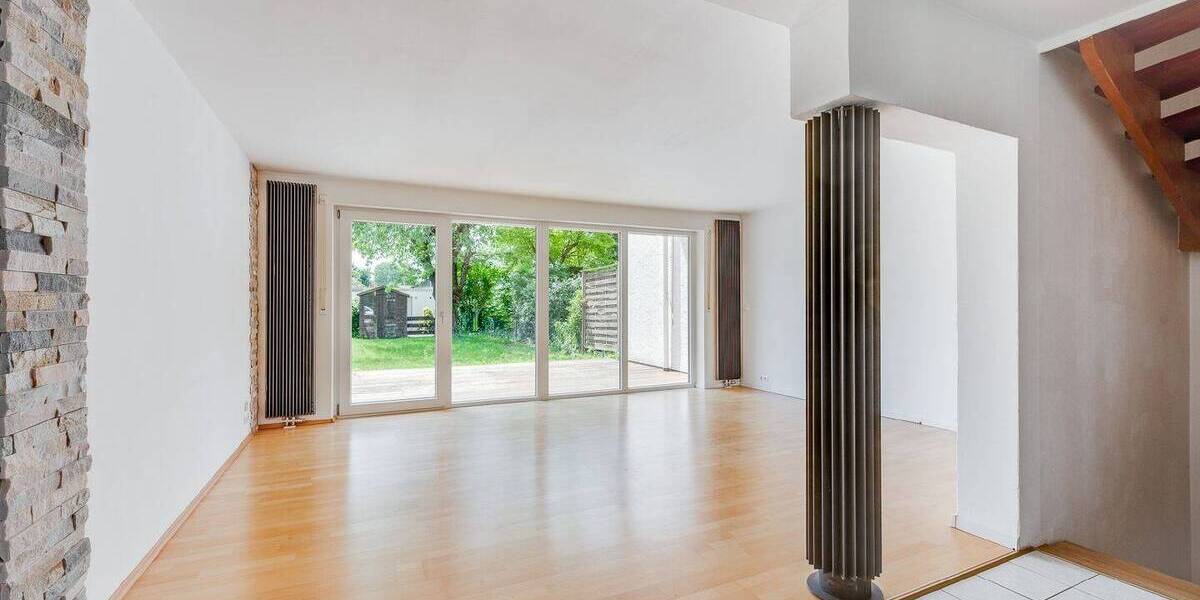 Reihenmittelhaus Gröbenzell - 5 Zimmer, 147 m&sup2;, 899.000&euro; | Angebot:25727513