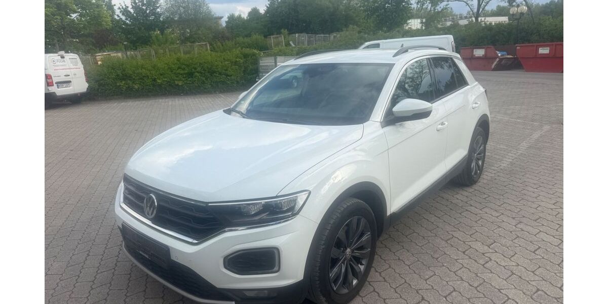 VW T-Roc 150.000 km 15.900 &euro; München 81245