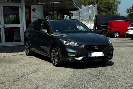 Seat Leon 73.400 km 22.990 &euro; München 80804