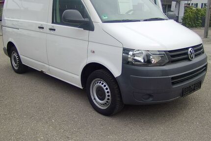 VW T5 Transporter 193.000 km 5.000 &euro; Feldgeding 85232
