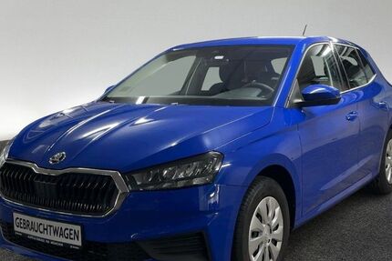 Skoda Fabia 33.300 km 13.860 &euro; München 80687