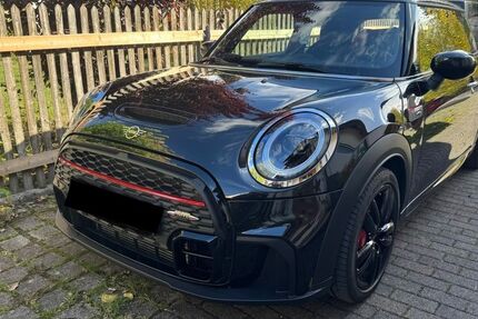 Mini John Cooper Works 60.500 km 25.555 &euro; Germering 82110