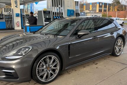 Porsche Panamera 113.876 km 48.650 &euro; München 81737