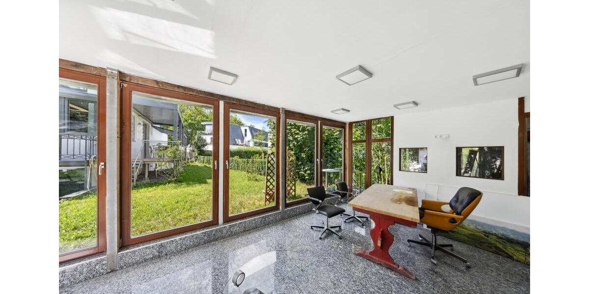 Exklusives Reiheneckhaus zur Miete in Nymphenburg 5 zimmer