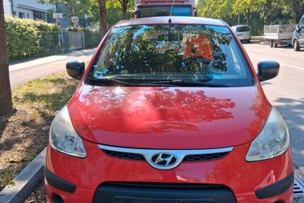 Hyundai i10 86.000 km 2.300 &euro; München 80937