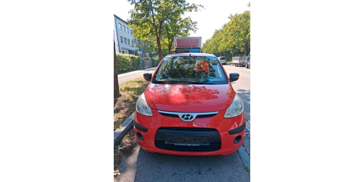 Hyundai i10 86.000 km 2.300 &euro; München 80937