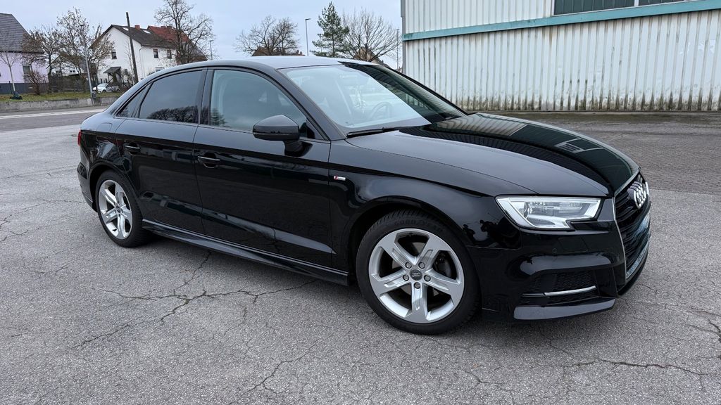 Audi A3 135.500 km 15.800 &euro; München 81929