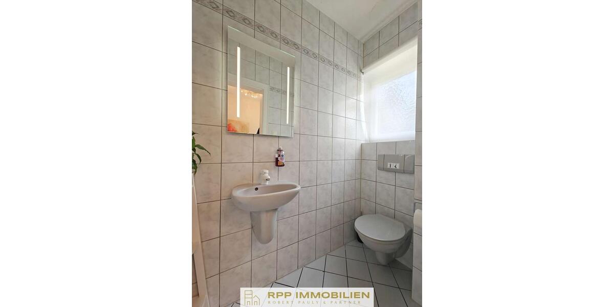 Einfamilienhaus München Trudering-Riem - 7 Zimmer, 163 m&sup2;, 2.995&euro; | Angebot:26178123
