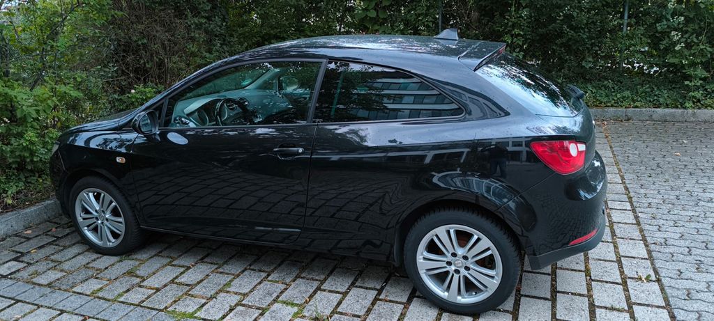 Seat Ibiza 97.800 km 4.690 &euro; München 80686