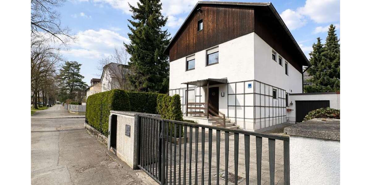 Einfamilienhaus München Hadern - 9 Zimmer, 235 m&sup2;, 1.320.000&euro; | Angebot:26126144