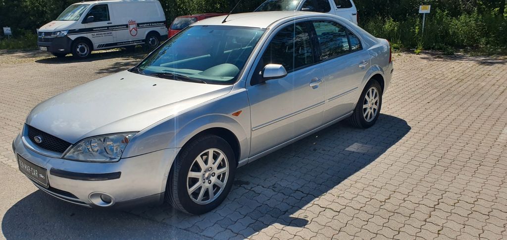 Ford Mondeo 179.500 km 1.199 &euro; Olching 82140