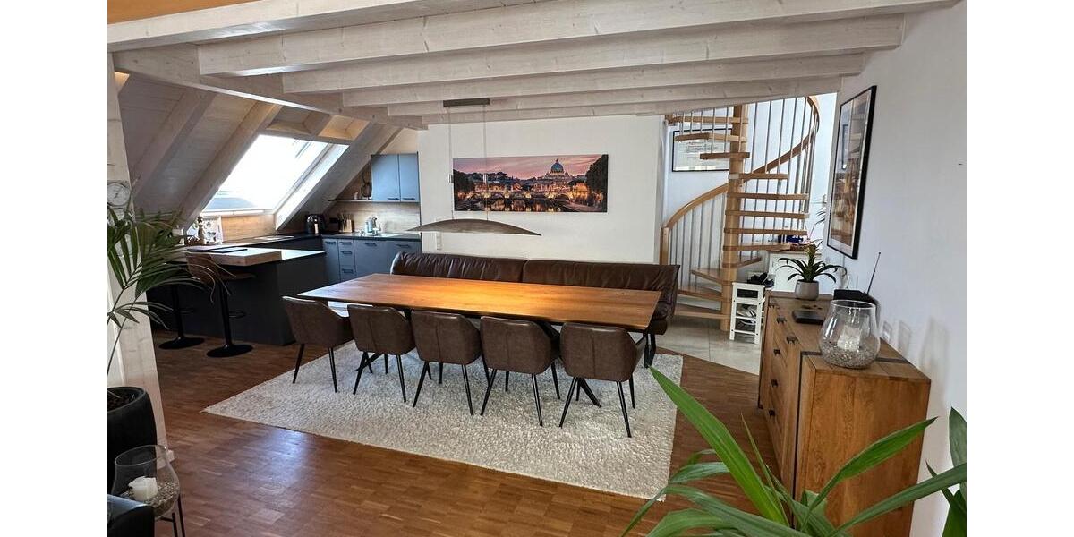 Dachgeschoßwohnung Gauting - 4 Zimmer, 116 m&sup2;, 1.790&euro; | Angebot:25649101