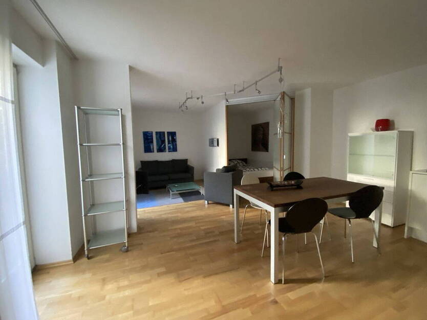 1-Zimmer-Wohnung mit Terrasse und EBK in München