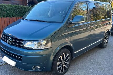 VW T5 Transporter 177.700 km 17.999 &euro; Feldkirchen 85622