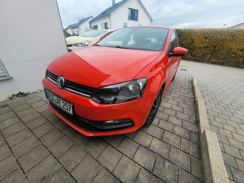 VW Polo 99.034 km 8.900 € München 81825