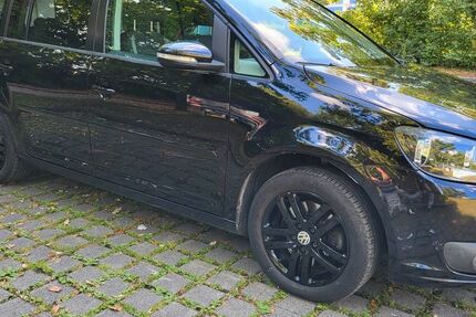 VW Touran 134.000 km 9.500 &euro; München 80939