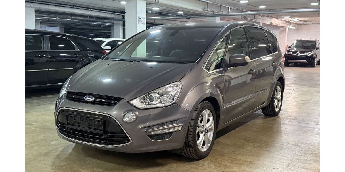 Ford S-Max 167.082 km 9.480 &euro; München 81677