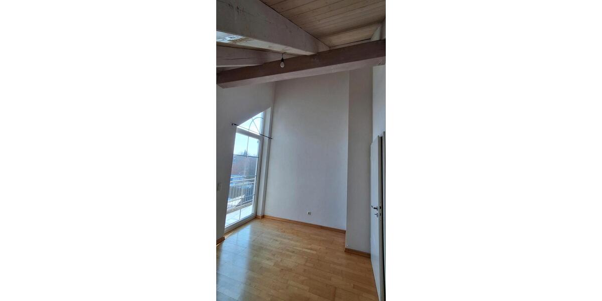 Dachgeschoßwohnung München Aubing-Lochhausen-Langwied - 2 Zimmer, 56 m&sup2;, 460.000&euro; | Angebot:26062055