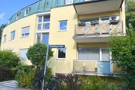 3-Zimmer-Wohnung mit zwei Balkonen am Hirschgarten 3 zimmer