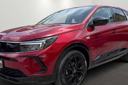Opel Grandland (X) 44.200 km 21.890 &euro; München 81673