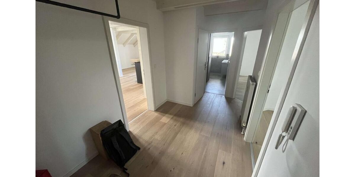 4-Zimmer-Maisonette-Wohnung mit Balkon und Garten in Baldham 4 zimmer