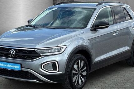 VW T-Roc 7.788 km 29.830 &euro; Fürstenfeldbruck 82256