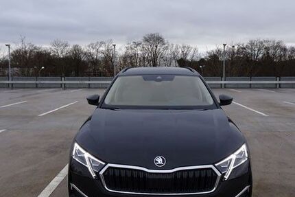 Skoda Octavia 20.000 km 29.900 &euro; München 80686