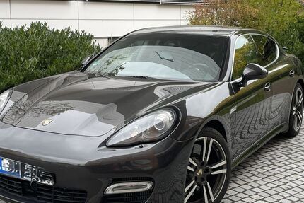 Porsche Panamera 182.520 km 21.900 &euro; Neufahrn 85375