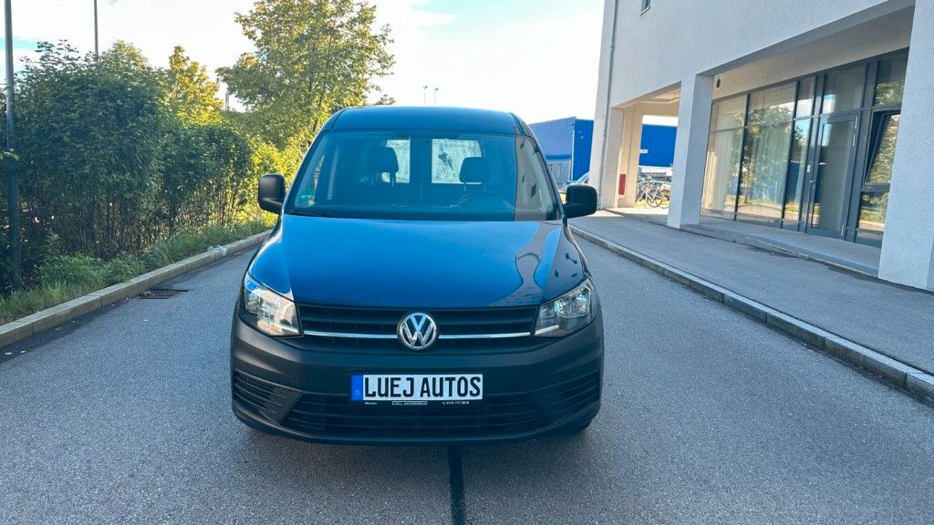 VW Caddy 226.202 km 8.990 &euro; MÜNCHEN 81243