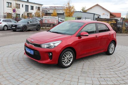 Kia Rio 85.000 km 10.500 € Harthofen 85669