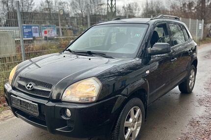 Hyundai TUCSON 104.241 km 1.999 € München 81929
