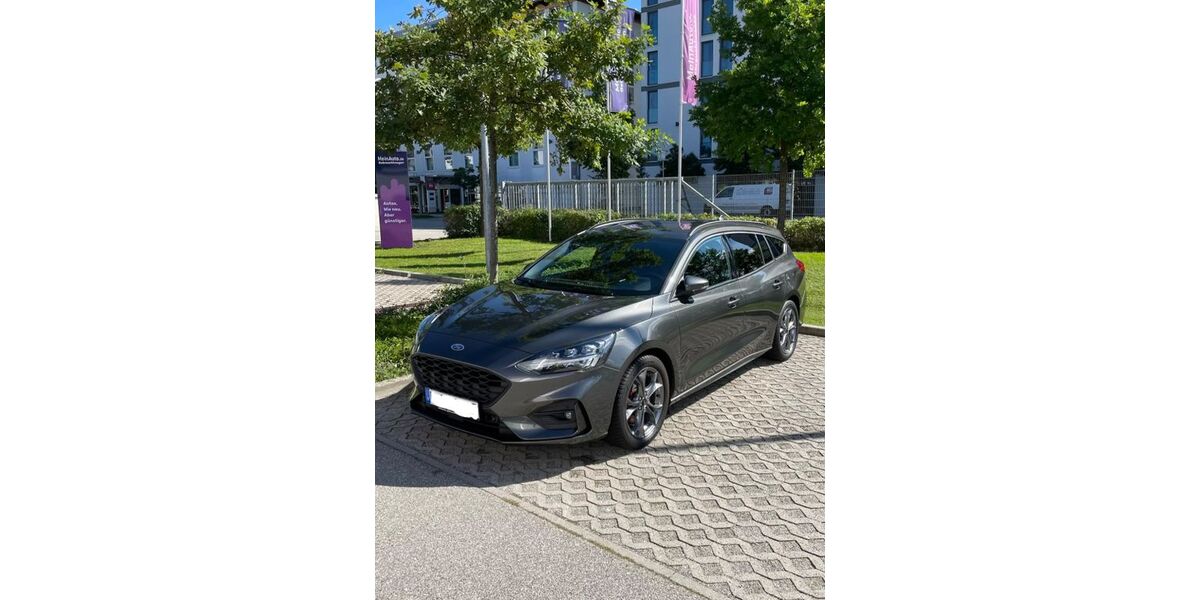 Ford Focus 53.000 km 18.600 &euro; München 81735