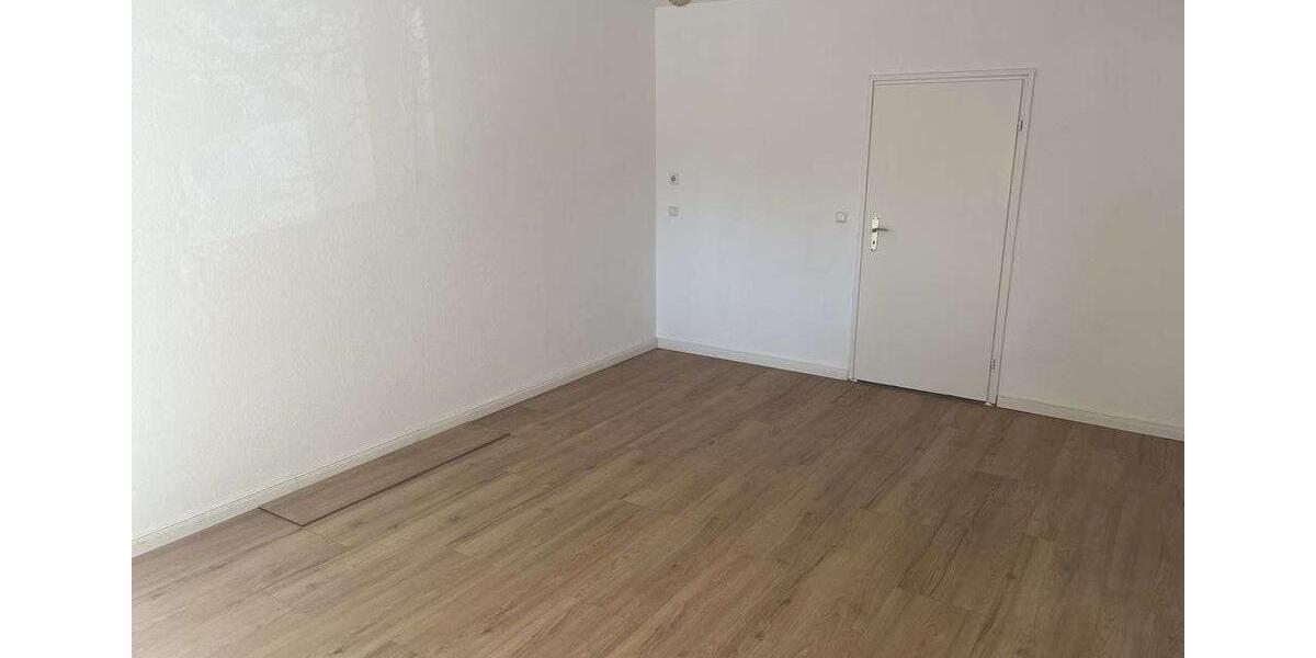 Erdgeschoßwohnung München Schwabing-Freimann - 3 Zimmer, 68 m&sup2;, 1.900&euro; | Angebot:26544482