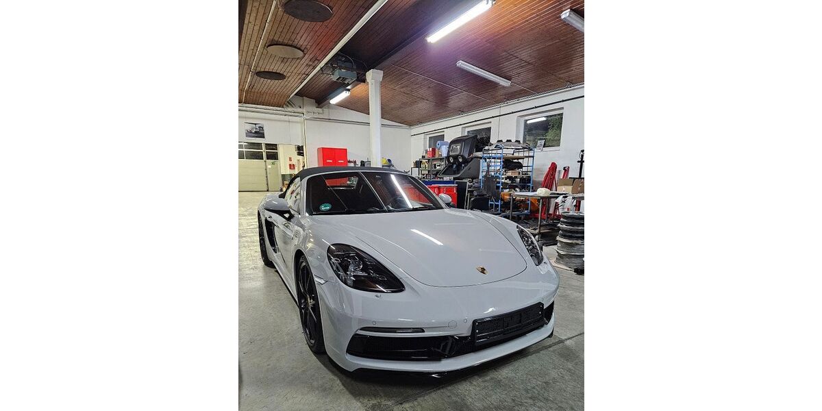 Porsche Boxster 45.600 km 72.890 &euro; Kirchheim bei München 85551