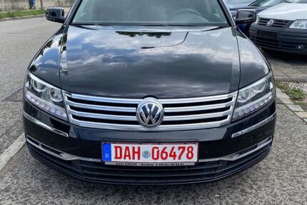 VW Phaeton