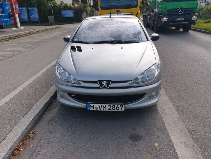 Peugeot 206 71.000 km 4.100 € München 80997
