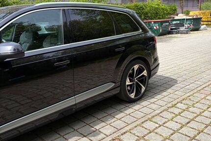 Audi Q7 339.450 km 18.500 &euro; München 80992