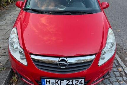 Opel Corsa 107.600 km 2.800 &euro; München 81477